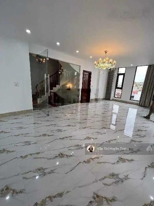 Tòa văn phòng đường Bưởi 68m2 8 tầng thang máy, lô góc, ô tô tránh, mặt tiền 8m, 20.5 tỷ 0973 355 ***