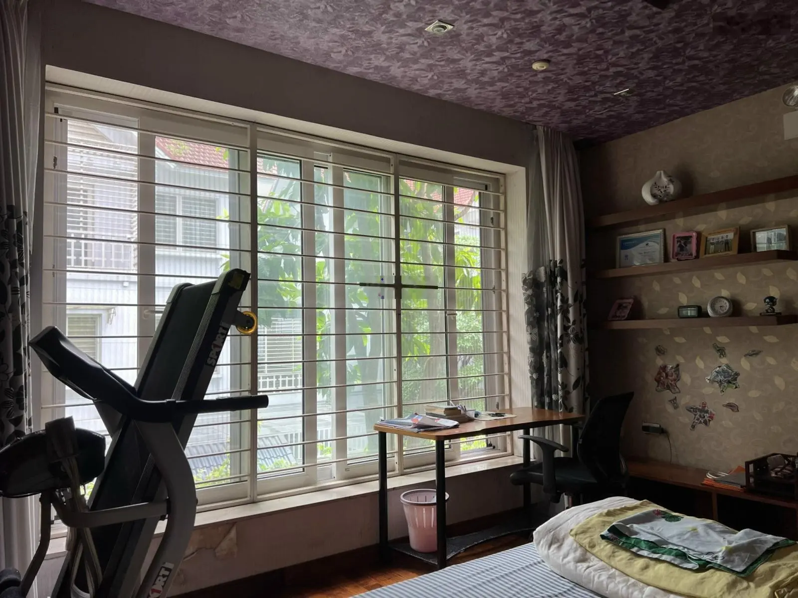 Bán biệt thự KĐT Yên Hòa - Lão Thành Cách Mạng. DT 170m2, MT 10m. Xây 5 tầng - 1 hầm. Thang máy