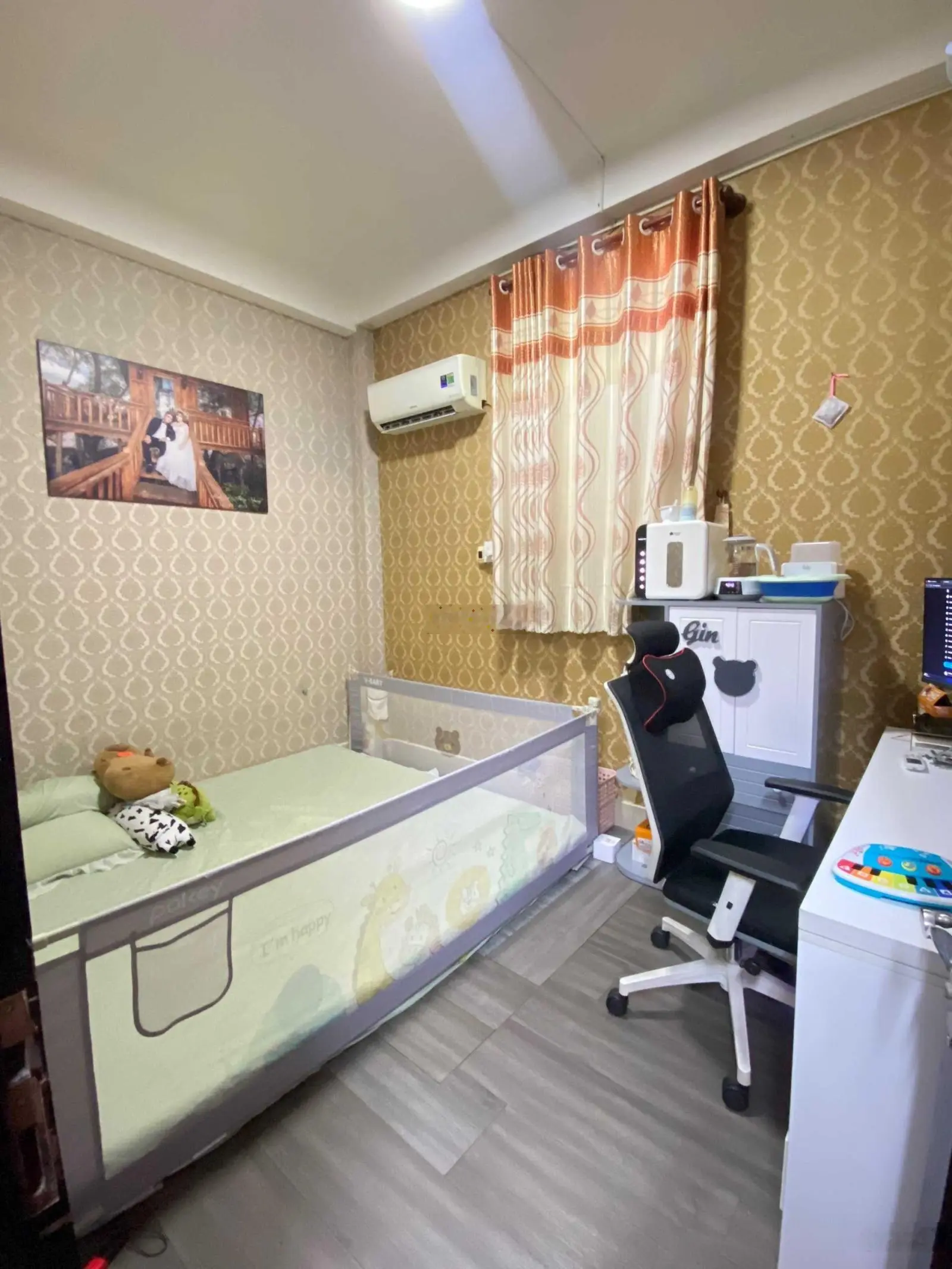 Chính chủ cần bán nhà hẻm xe hơi Bờ Bao Tân Thắng
