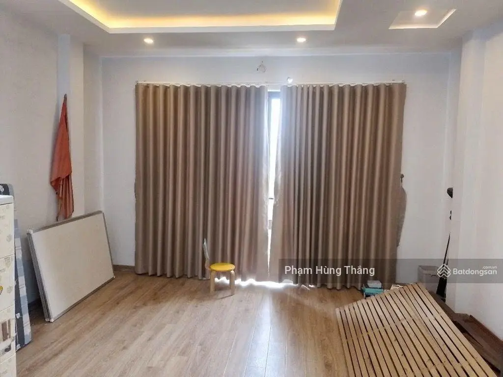 Bán nhà phố kim đồng. hoàng mai. gần 40m. 5 tầng..mt 4,5m. ô tô vào nhà. lô góc. giá chào 11 tỷ.