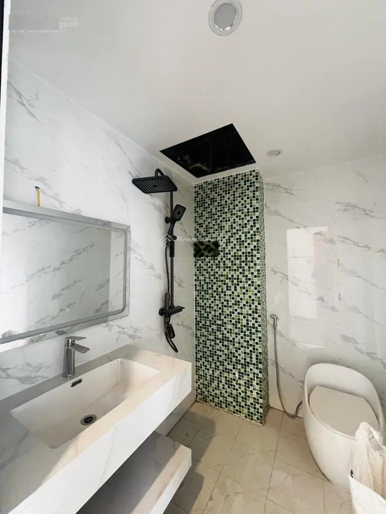 Siêu hiếm nhà 5 tầng xây mới - lô góc - full nội thất - ô tô vào nhà - ngõ rộng thông thoáng