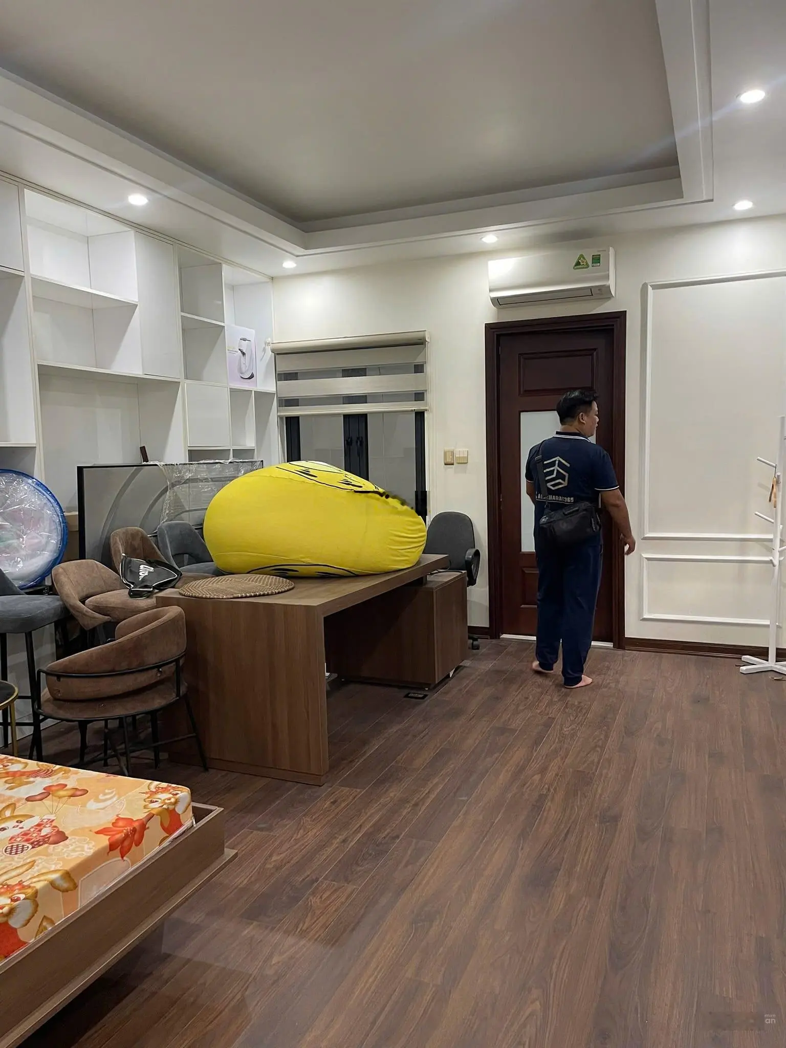 Bán gấp lô góc 100m2x5 tầng thang máy full công năng khu phân lô sau Quận Uỷ Hồng Bàng chỉ 11,5 tỷ