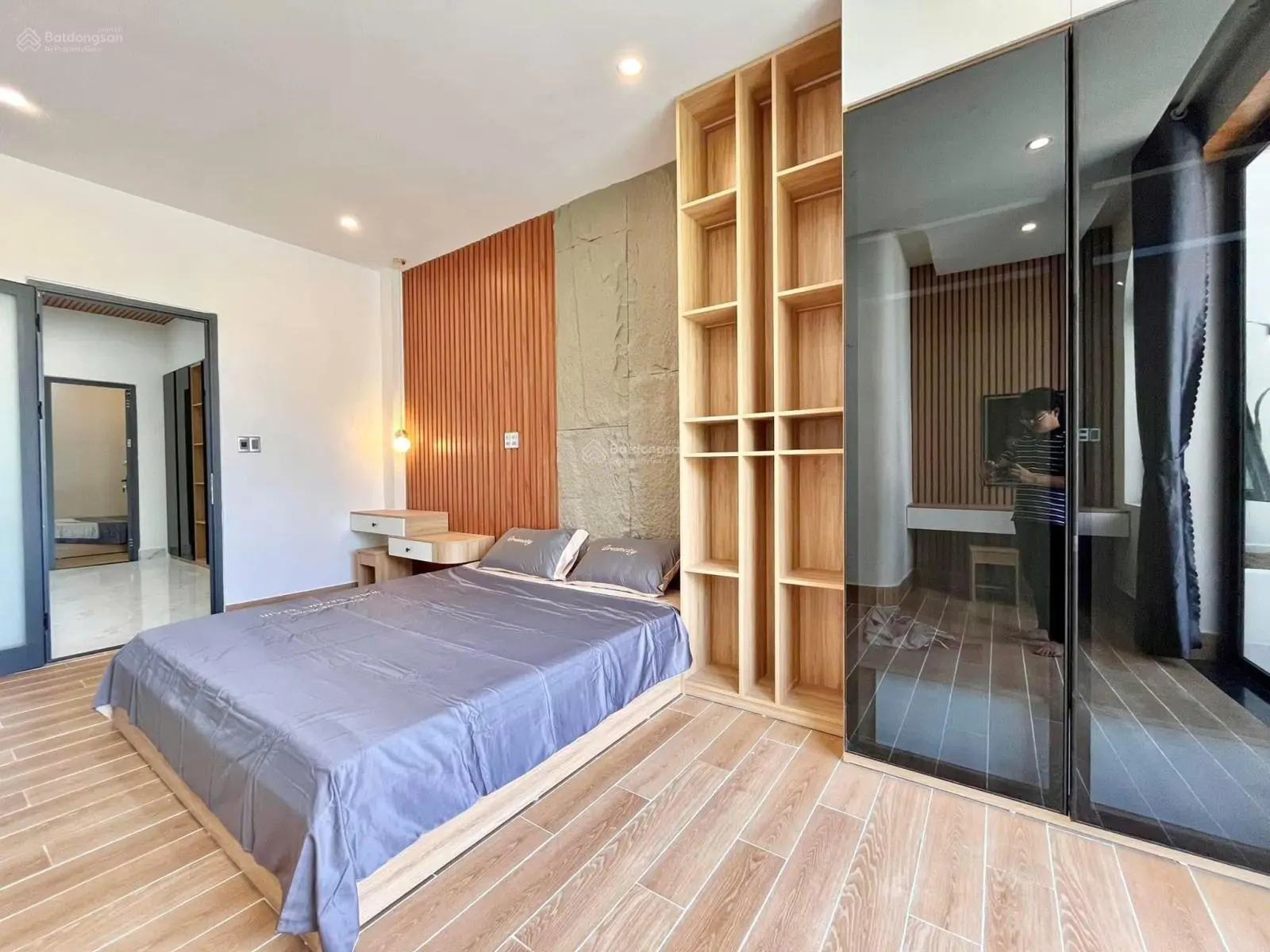 Nhà mới 3 tầng Hòa Minh, Liên Chiểu cách biển 350m, full nội thất. Giá rất tốt