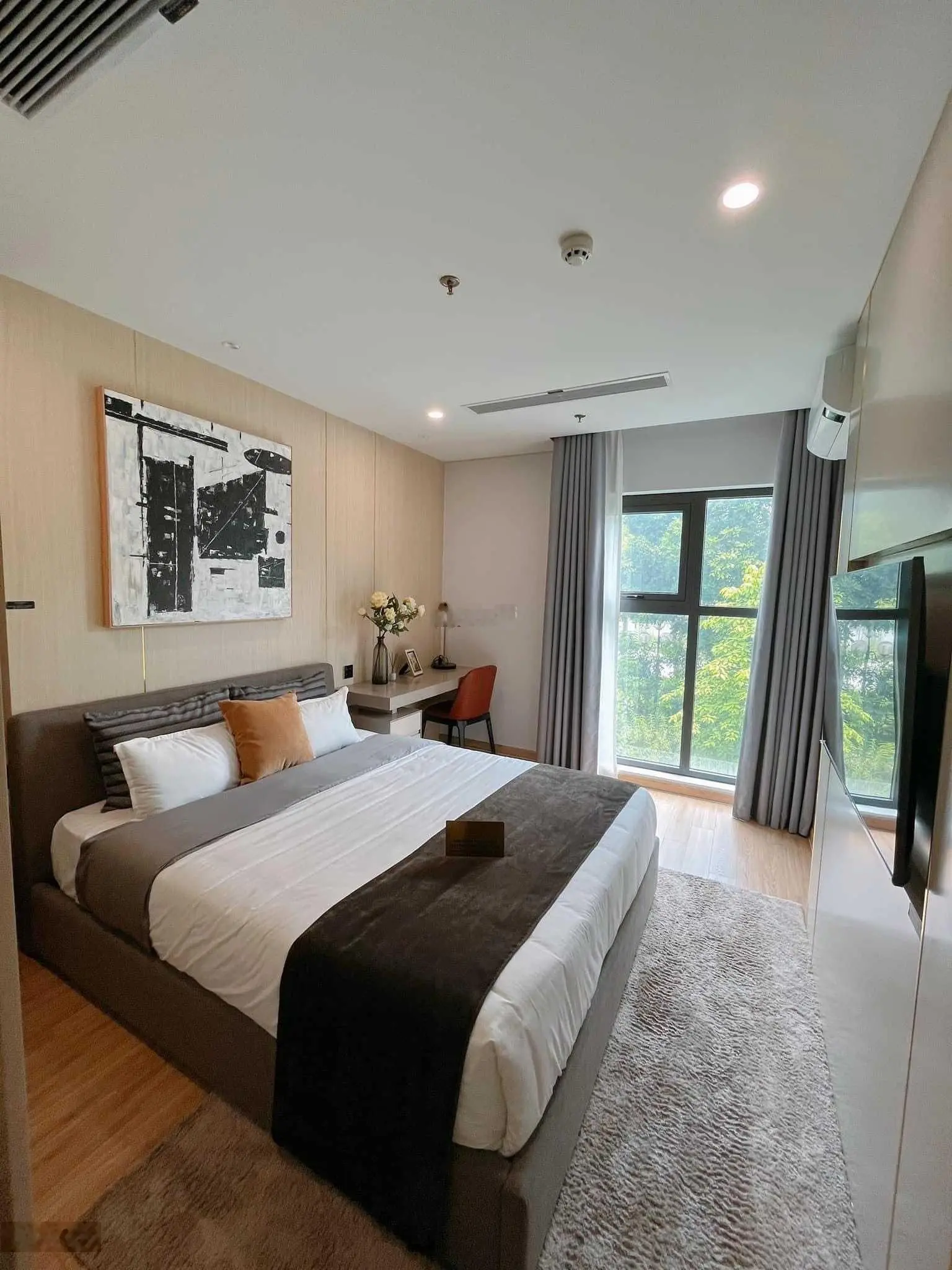 Chỉ 5.1 tỷ Sở hữu ngay căn 3PN 95.12m2 ban công Đông Nam, Quà tặng 100 tr+CK 9% khi thanh toán 95%