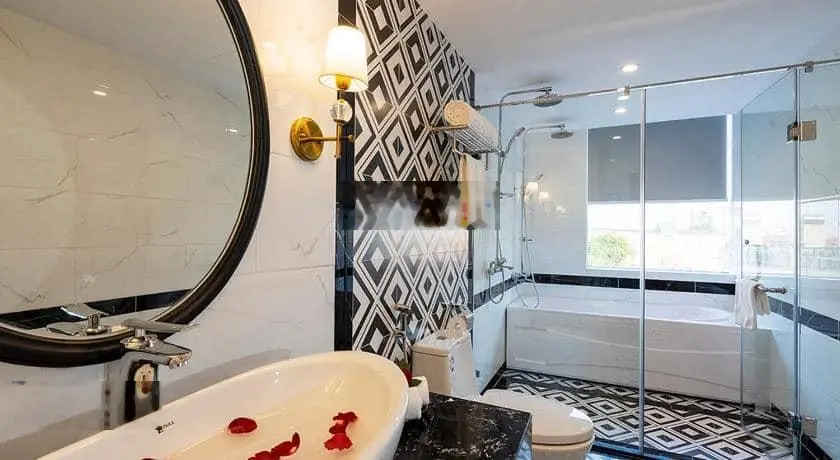 CHÍNH CHỦ BÁN NHÀ MẶT PHỐ MINH KHAI - DƯƠNG VĂN BÉ 5T Lô góc Kinh Doanh Đỉnh cao 76m2 25 tỷ