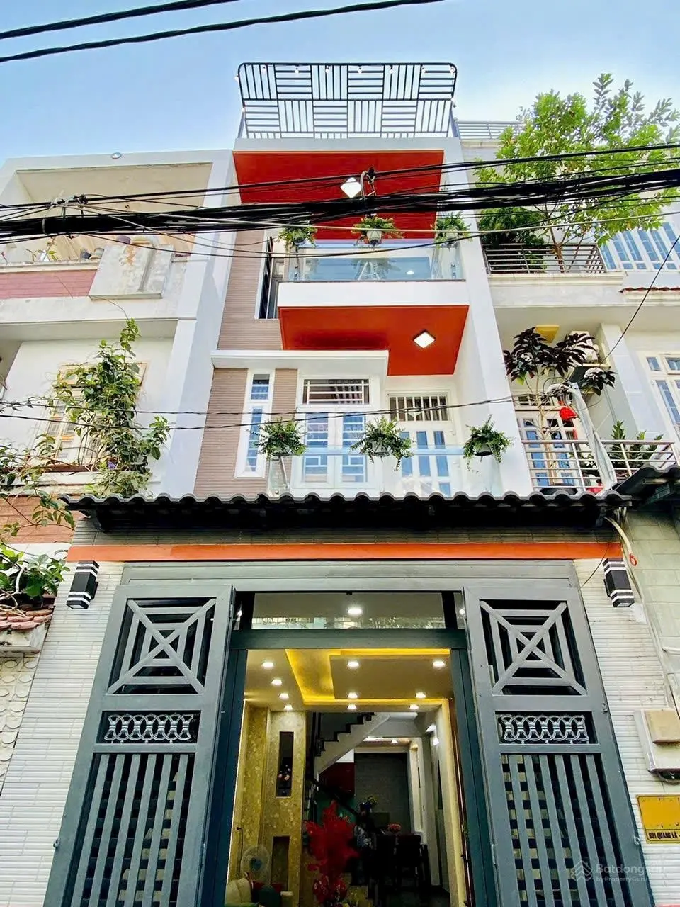 Bán NR tại Bùi Quang Là, Gò Vấp, giá thỏa thuận, 40.2m2, 4PN, 3WC, 3 tầng, mặt tiền 3.5m, ngõ 5m