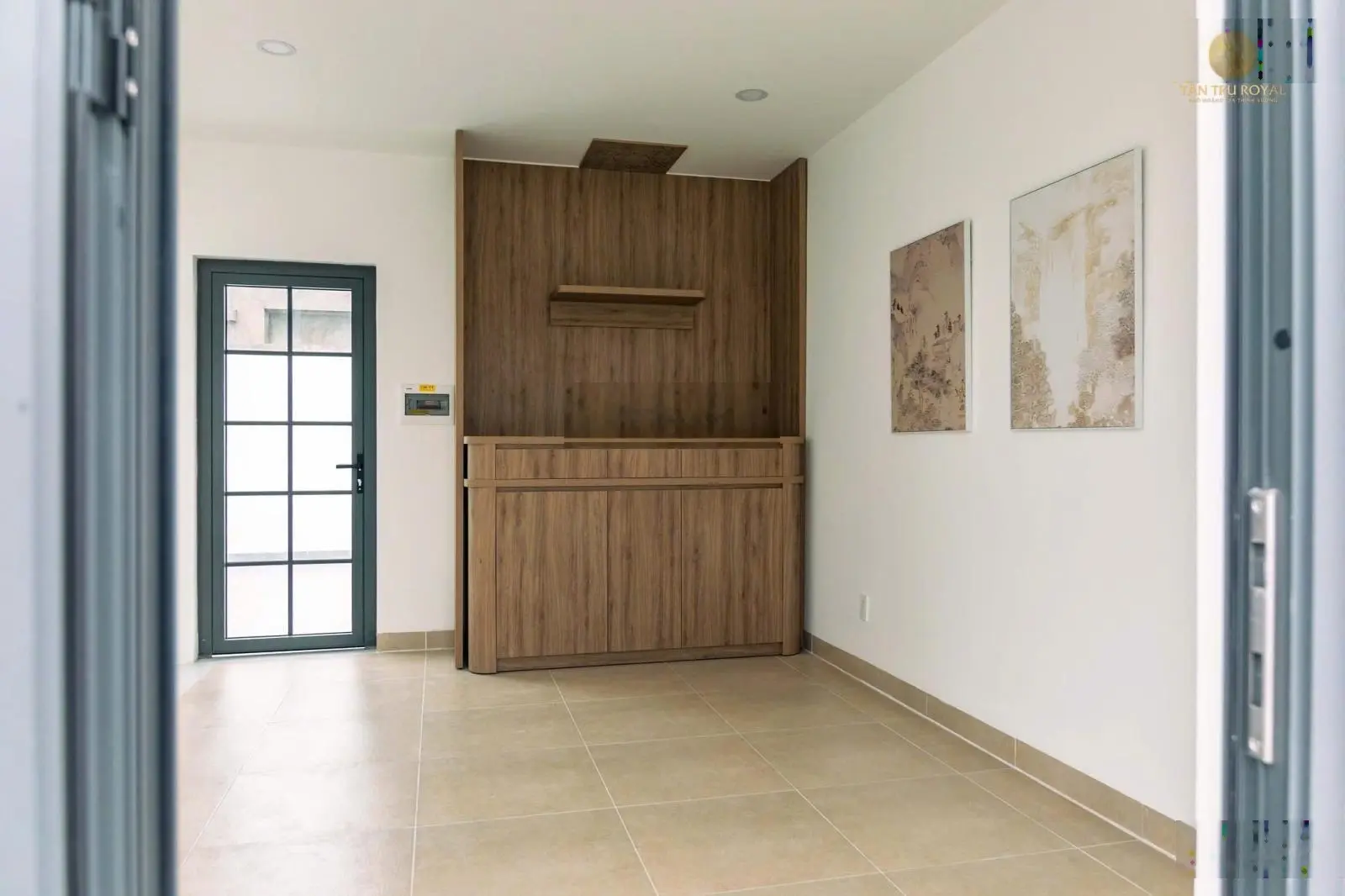 Shophouse TT Tân Trụ, 70m2 giá chỉ 2,6 tỷ, TT 20% nhận nhà, ngân hàng vay 70%, cam kết mua lãi 12%
