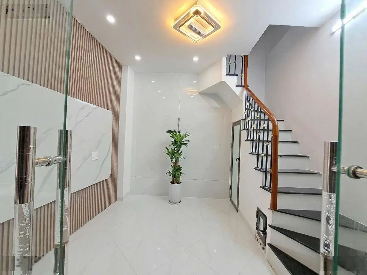 Bán nhà mặt ngõ nguyễn trãi thanh xuân, ngõ thông, nhà mới, full nội thất, 20m2, 5 tầng, 3.1 tỷ