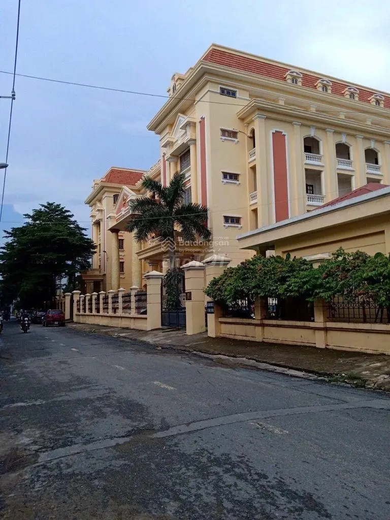 Bán nhà mặt tiền Thành Thái P.14, Q.10 (DT:3.5x22) nhà 4 lầu, giá 15 tỷ