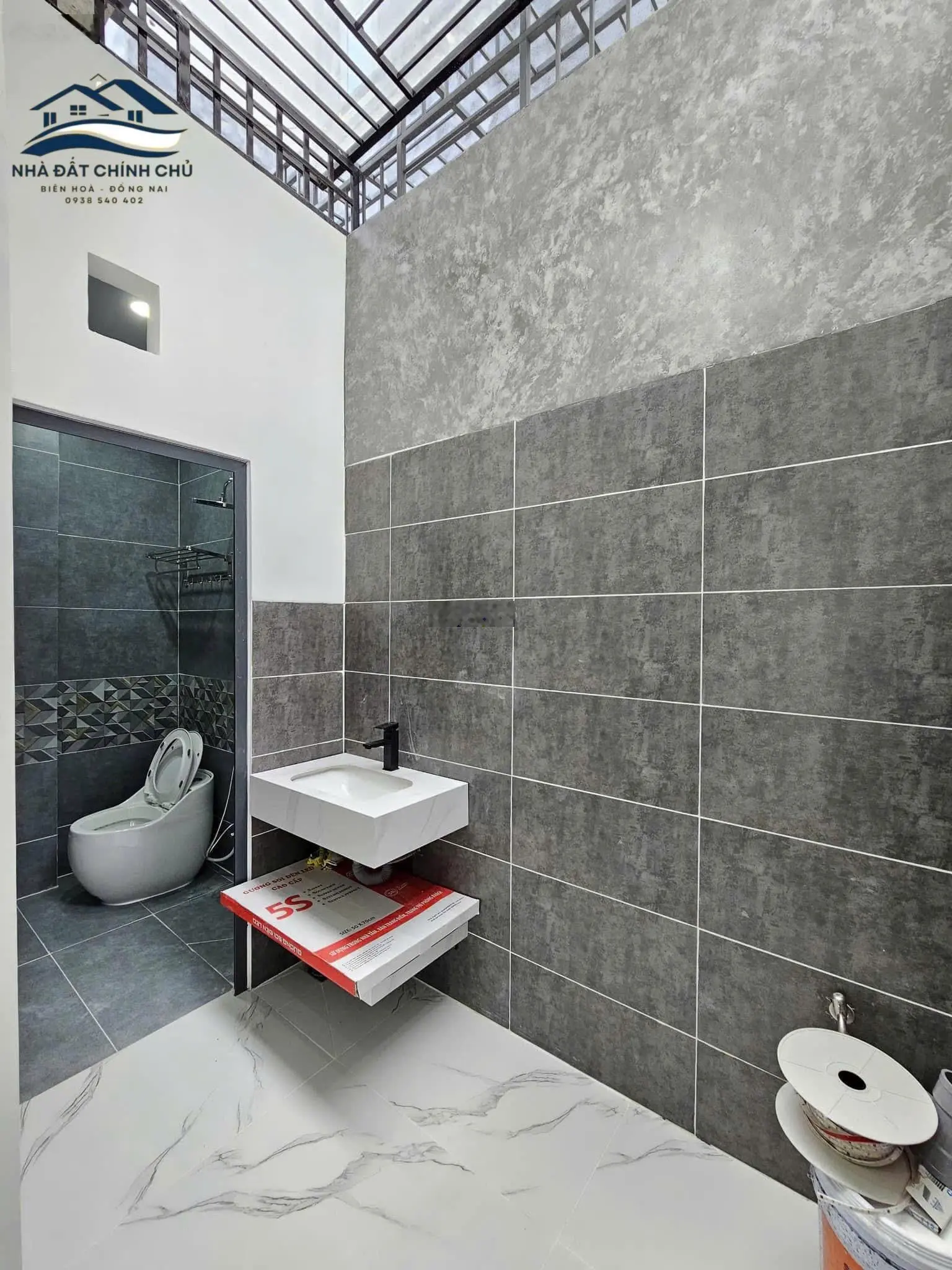 Bán căn biệt thự tân cổ điển mới hoàn thiện, cuối đường Huỳnh Văn Nghệ, Bửu Long