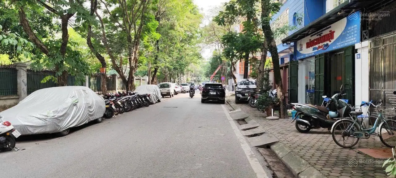 Tòa nhà văn phòng 8 tầng LK Nguyễn Cơ Thạch - Mỹ Đình 106m2 MT 6m trước sau, DT 1,1 tỷ/năm