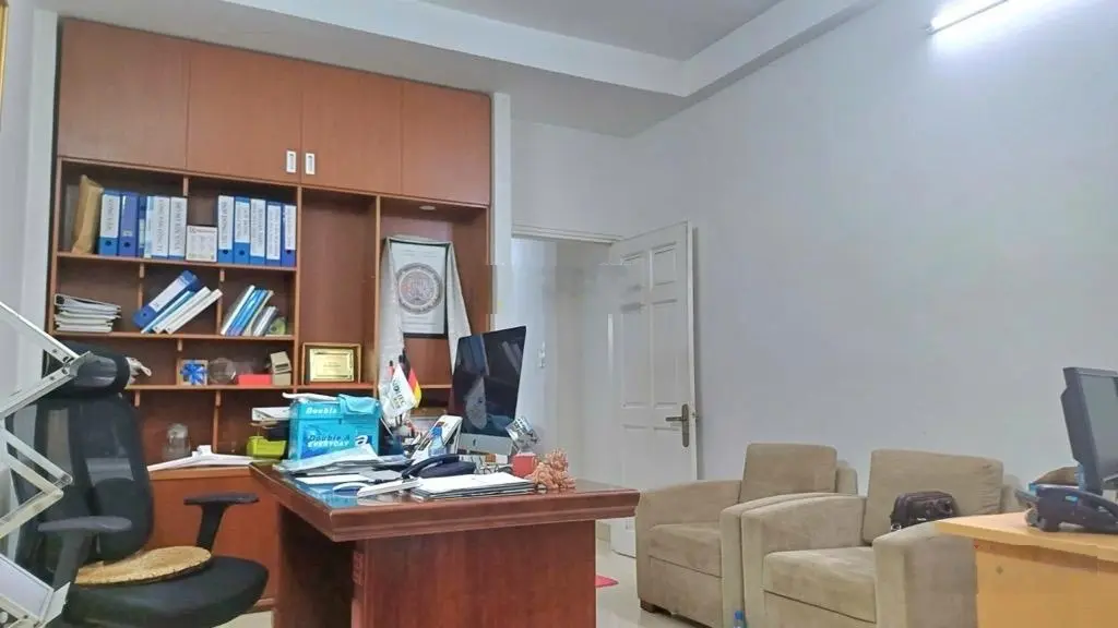 *Mặt Tiền Sân bay* [67m2 - 5 tầng] Hồng Hà (ko lộ giới)