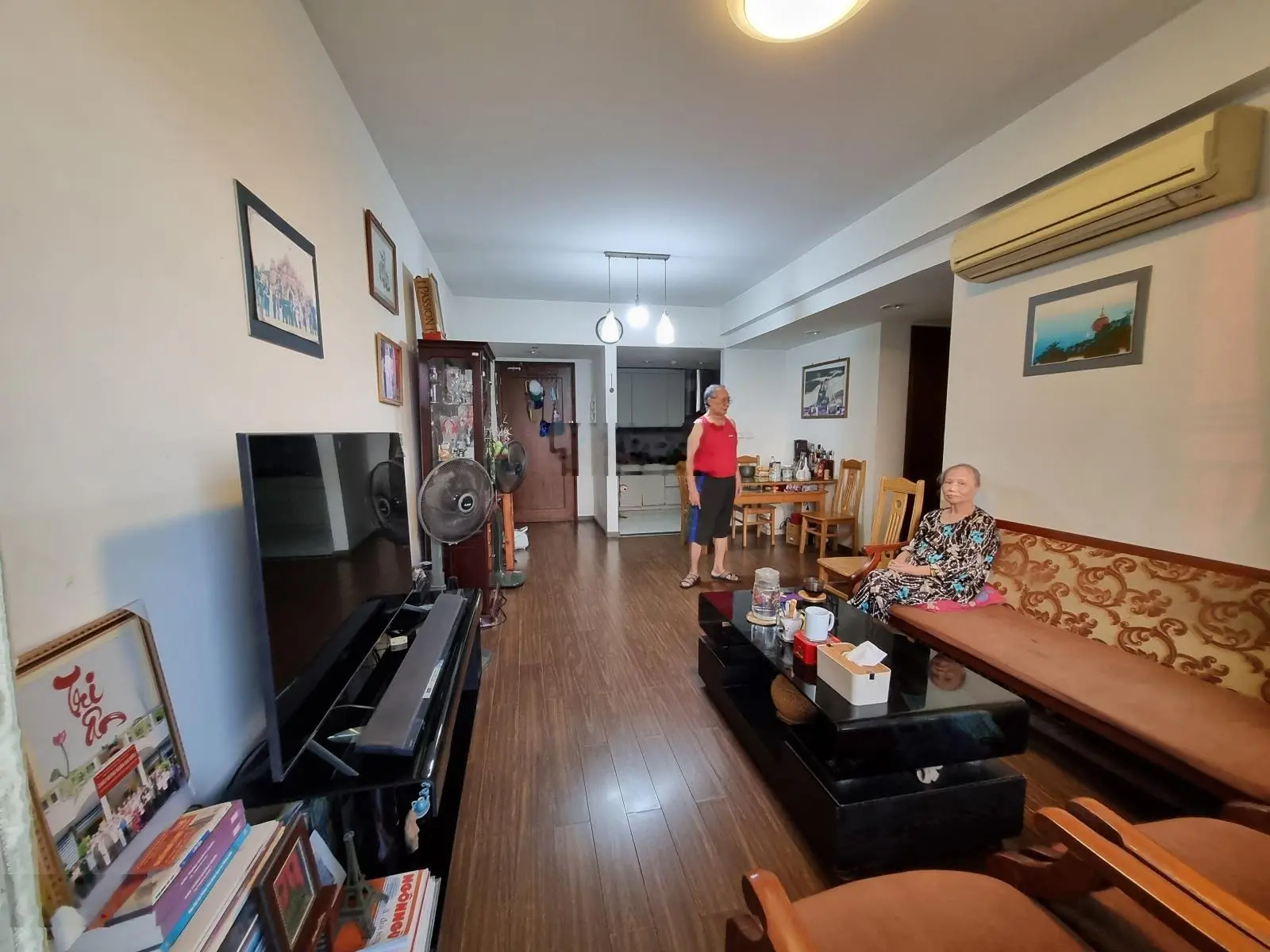 HẠ GIÁ BÁN NHANH92m chung cư Rừng Cọ Ecopark cần bán căn 3 ngủ để chuyển sang nơi khác