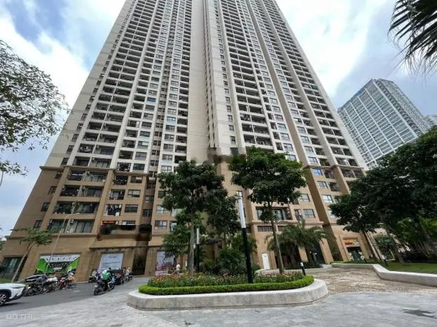 Giá 3 tỷ bán căn hộ 1.5PN, 1WC có full đồ giá cực tốt tại Vinhomes D'Capitale Trần Duy Hưng