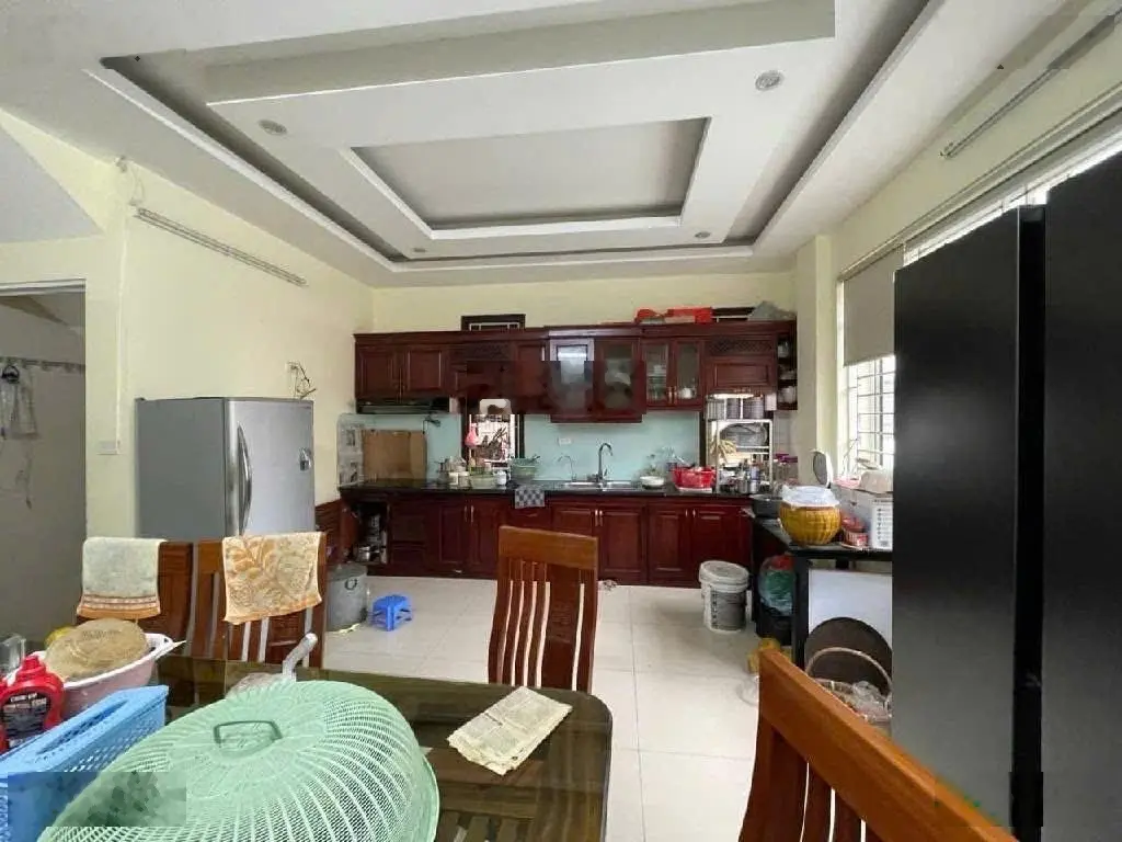 Khúc Thừa Dụ - Cầu Giấy quanh 50m2 xây 6 tầng mt 5 mét quanh 14-15 tỷ sổ đỏ LÔ GÓC KINH DOANH THÔNG