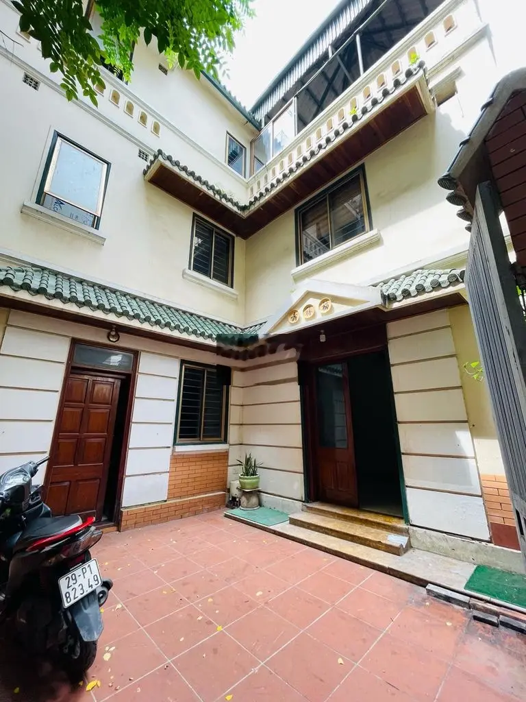 Bán nhà xuân diệu gần hồ dt49m2 mt4,5m giá:12,5tỷ xây căn hộ dòng tiền