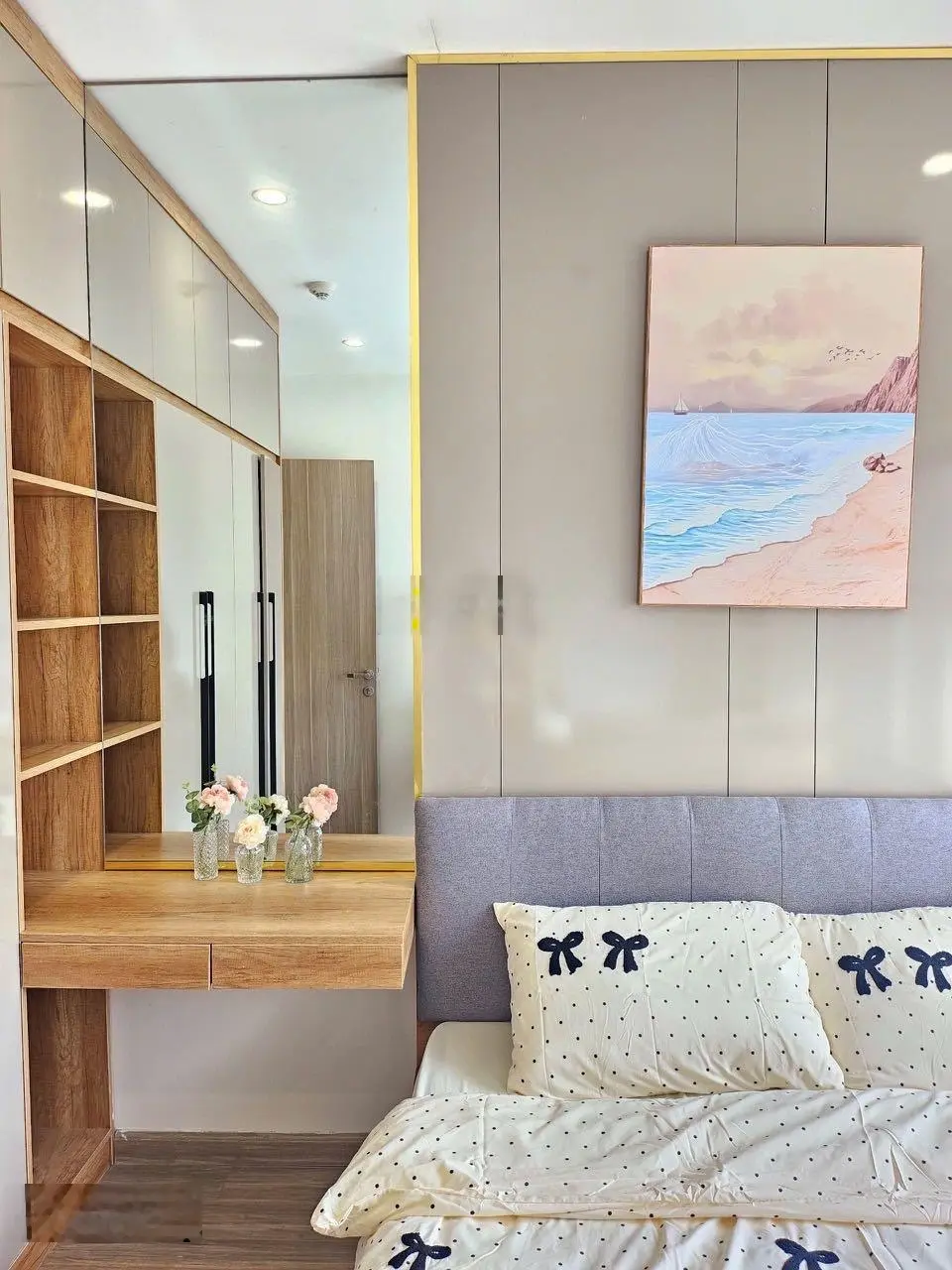 Chính chủ cần tiền bán gấp căn 1 ngủ + FULL đồ mới 100% 43m2, rẻ nhất, đã có sổ, giá hơn 2 tỉ
