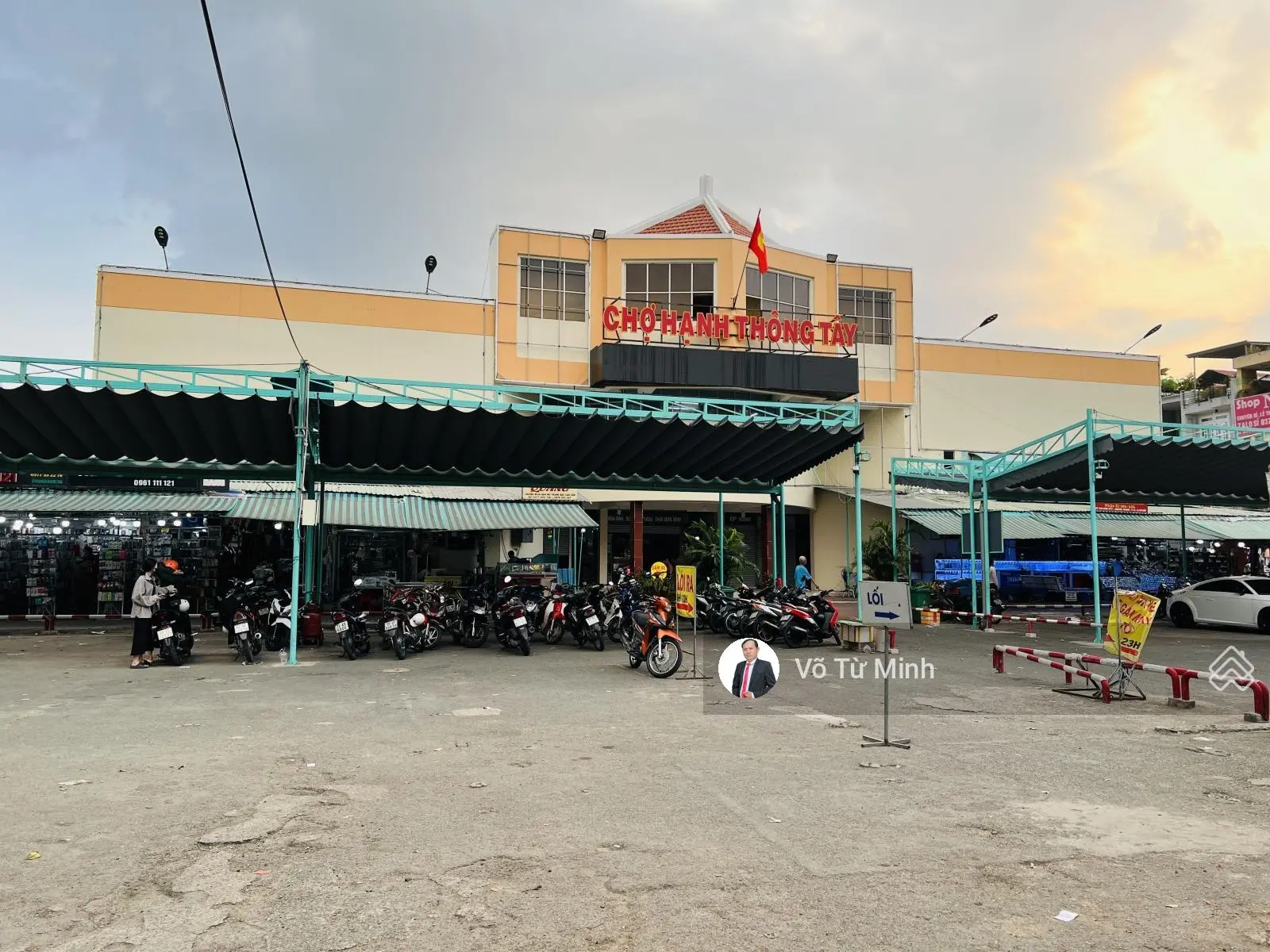 Bán nhà mặt tiền đường 12m bên trong chợ Hạnh Thông Tây Gò Vấp 96m2 4 tầng, giá 9.8 tỷ
