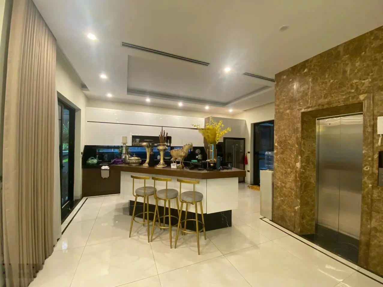 BT5 - Lake side villas đã hoàn thiện đẹp cần bán sớm