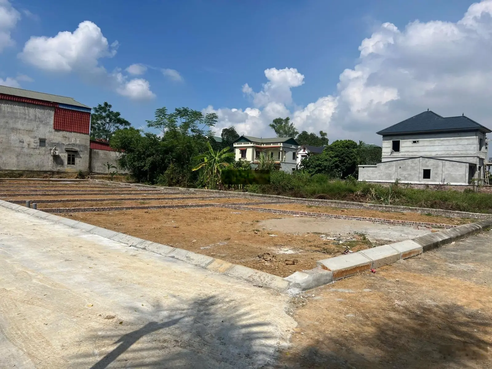 Chính chủ muốn sang tên đất thổ cư Tân xã- Thạch Thất- Hà Nội giá nhỉnh 3 tỷ.