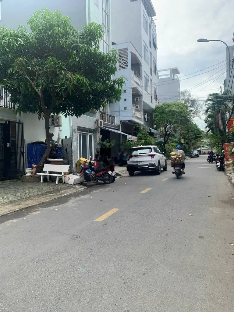 Bán Đất MT Đường số 14m, p. Tân Quy kế bên Lâm Văn Bền Quận 7 DT 8x20m