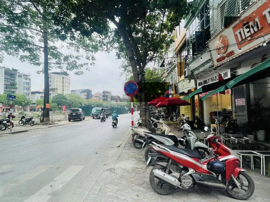 Bán nhà mặt phố Vũ Tông Phan ngay ngã tư sở 60m2x4 tầng 4m mặt tiền giá 13,x tỷ có TL