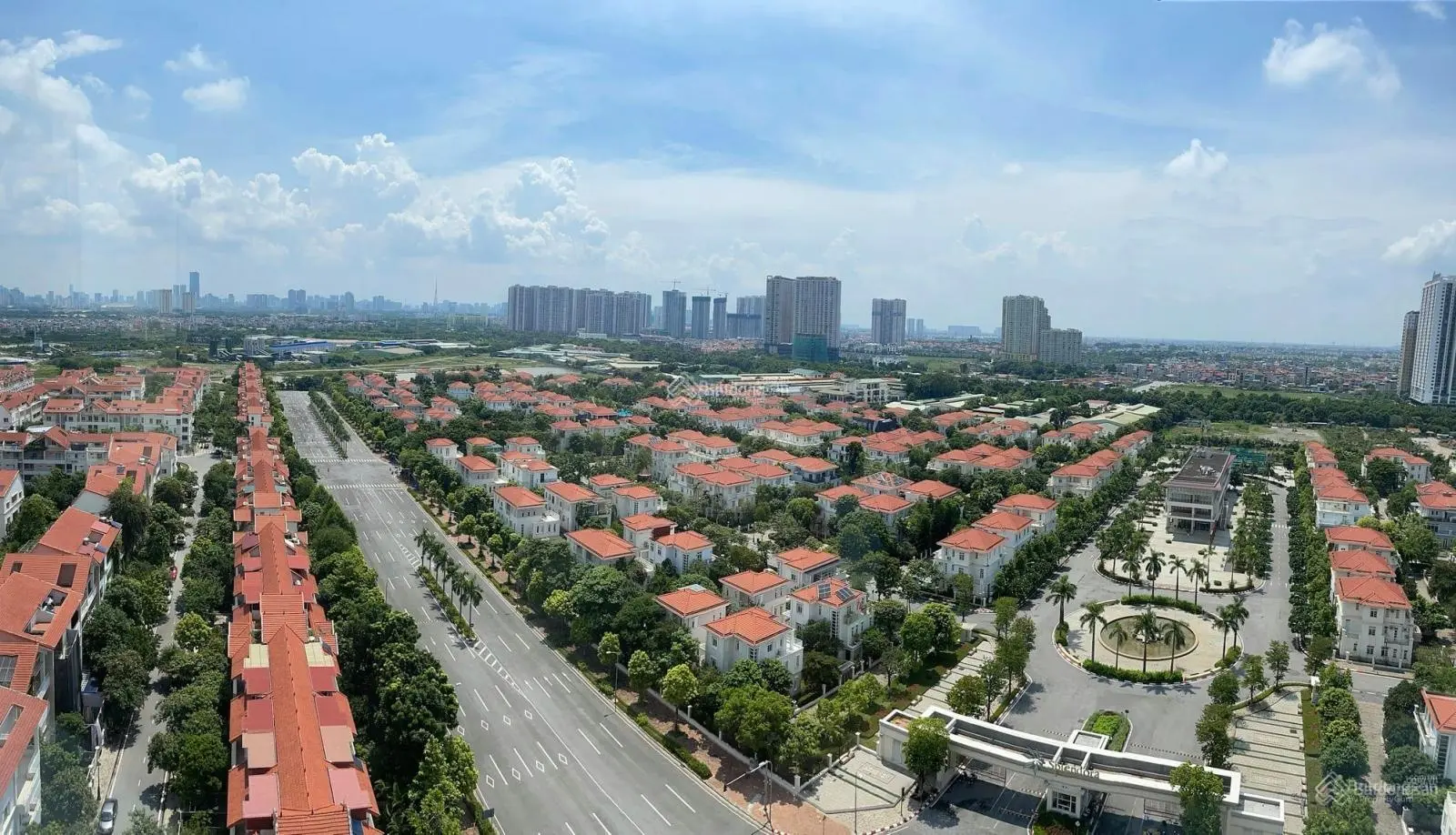 Chính chủ bán biệt thự góc 210m2 đẹp nhất dự án Splendora - Mailand Hanoi City. Giá tốt nhất TT