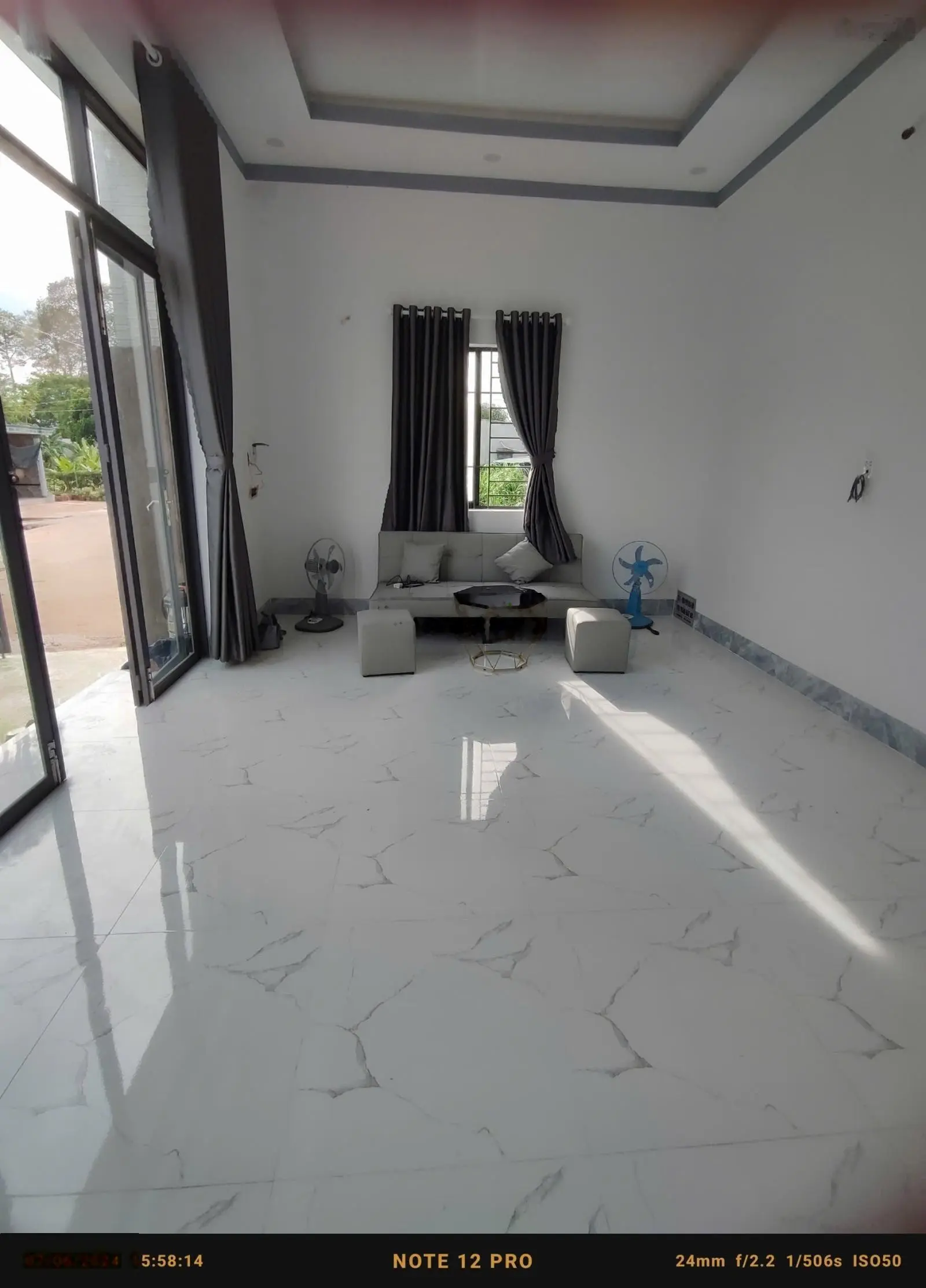 Nhà góc hai MT đường bê tông 4m xe hơi 1,3 tỷ VND tại phố Hai Bà Trưng, Đất Đỏ, Bà Rịa Vũng Tàu