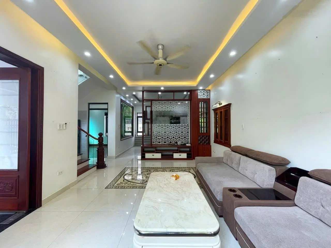 Bán Biệt thự lô góc Đằng Hải, kết cấu 3PN, sân sườn thoàng mát