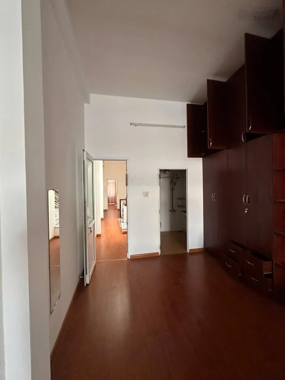 Bán nhà 2 mặt tiền trước sau đường Mê Linh, phường Tân Tiến, tp. Nha Trang ( gần NTMK)