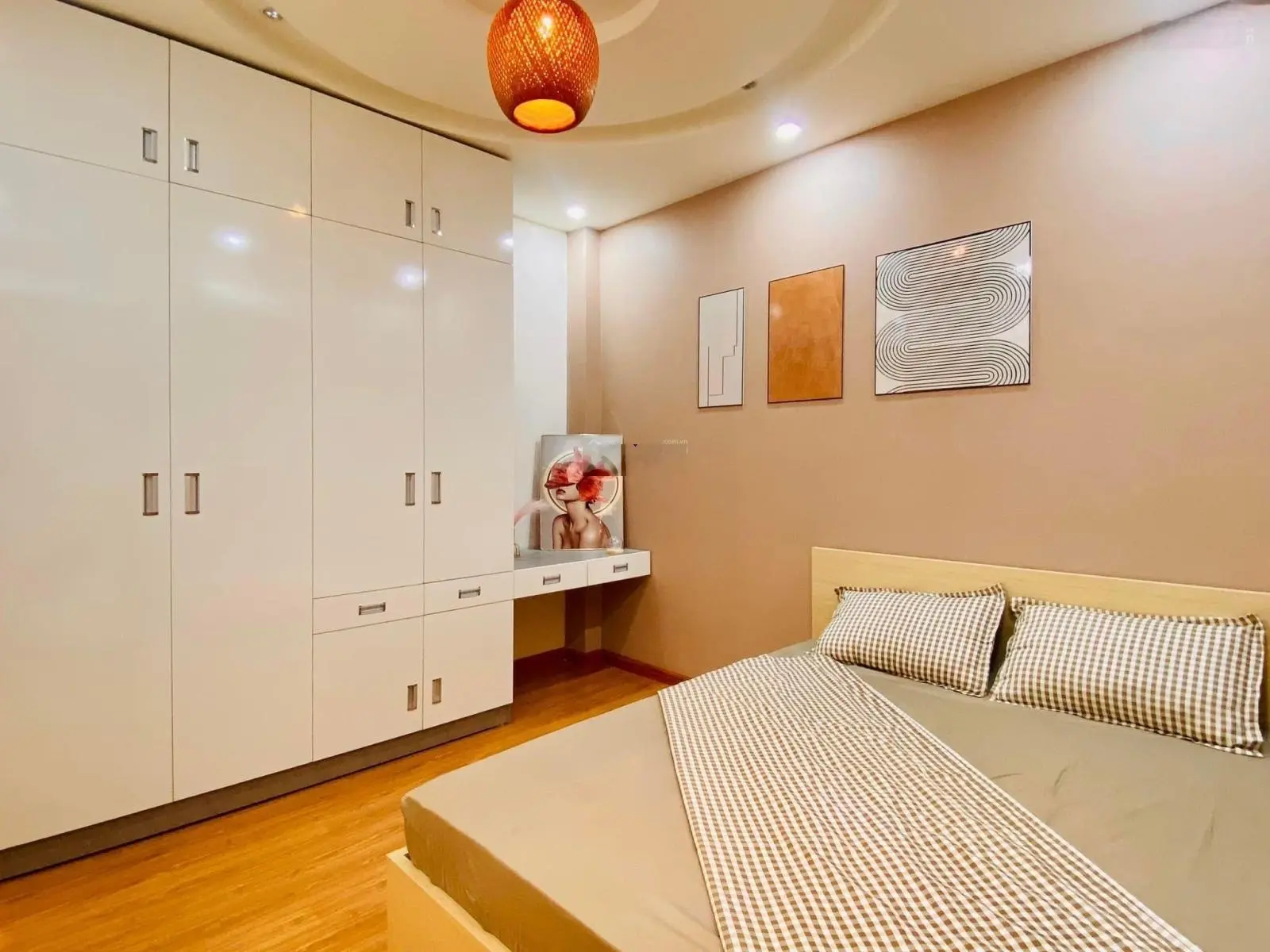 Cần bán nhà đang KD 23 tr/th Cao Thắng, Phường 3, Quận 3 - Giá:4tỷ920/70m2. 3 Tầng có sân thượng