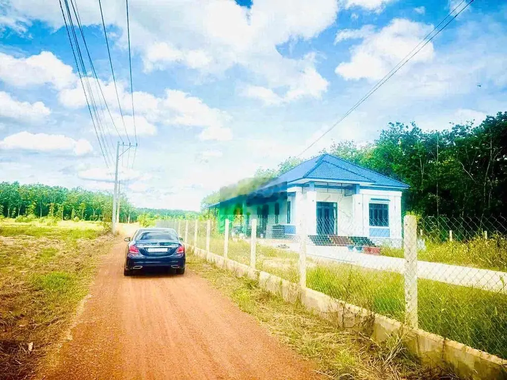 Chủ Gửi Bán Lô Đất 290m2 có 150tc giá siêu ngộp ở Bình Dương