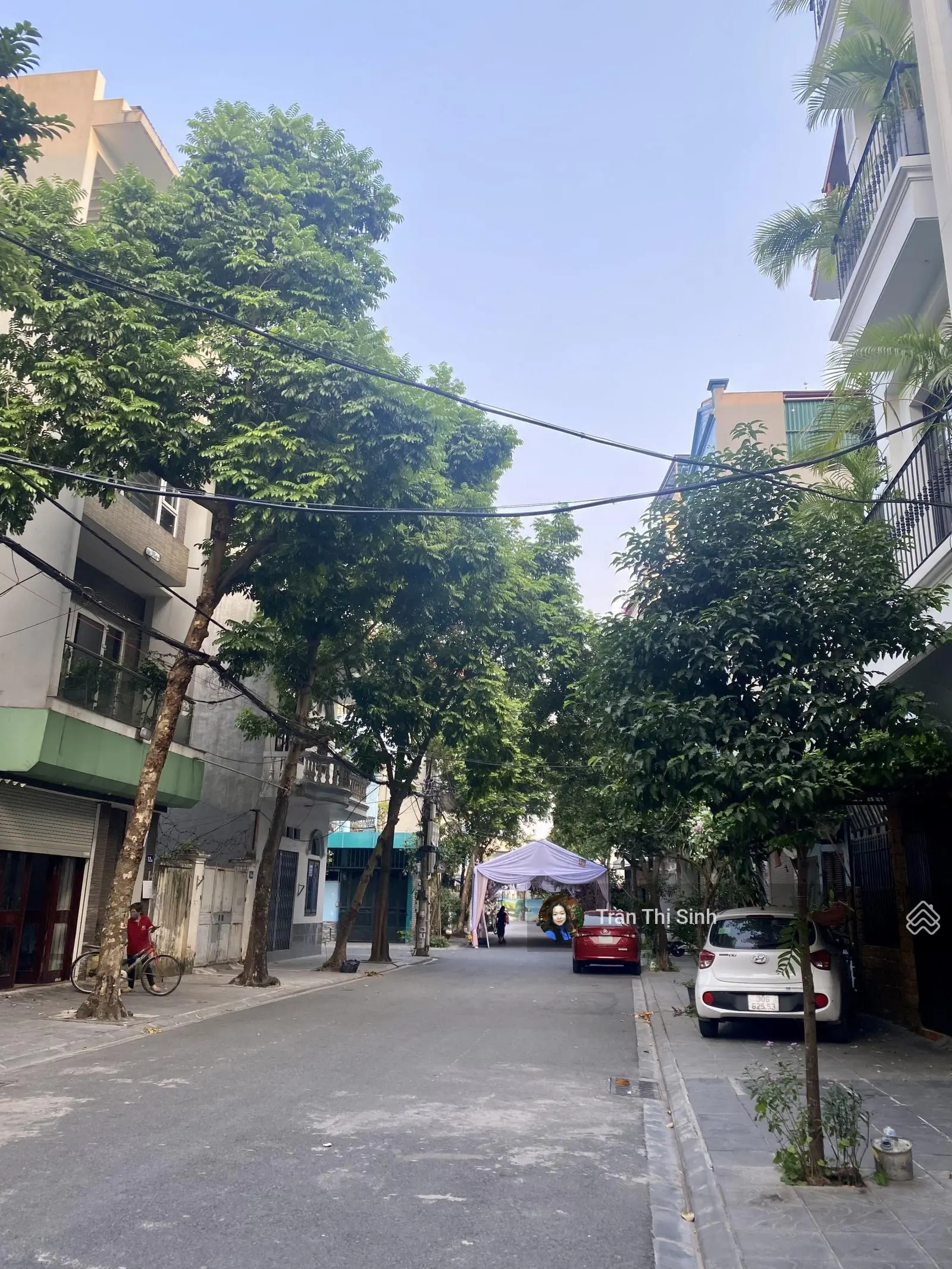 Giá tốt. 85m2 đất giang biên - kẻ tạnh ngõ ôtô 7 chỗ thông. gần chợ, cạnh trường học. rẻ nhất vùng