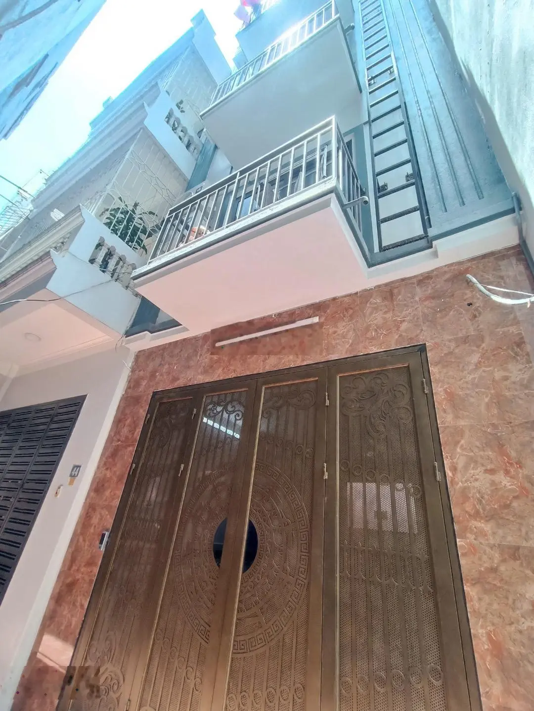 Bán nhà Hà Nội, Đại La, Hai Bà Trưng, Hồng Mai, Trương Định, Phương Liệt thang máy 9 tỷ ô tô đỗ cửa
