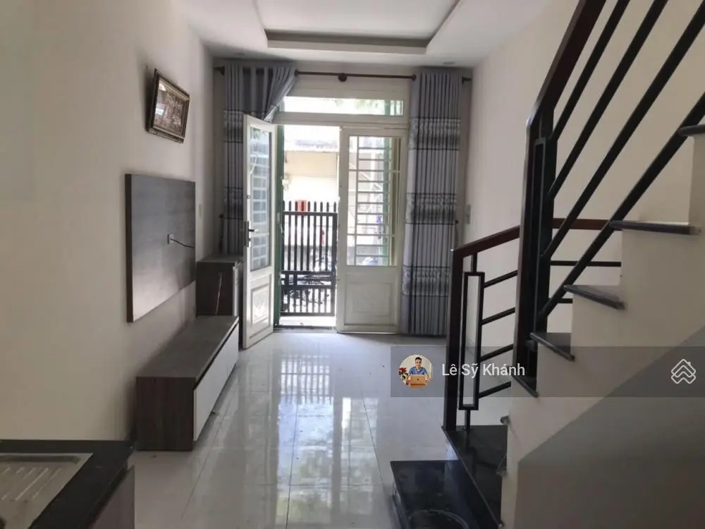 86m2 20m ra mặt tiền ngay dh ngân hàng chỉ 5.7 tỷ,lh 0915.479.678