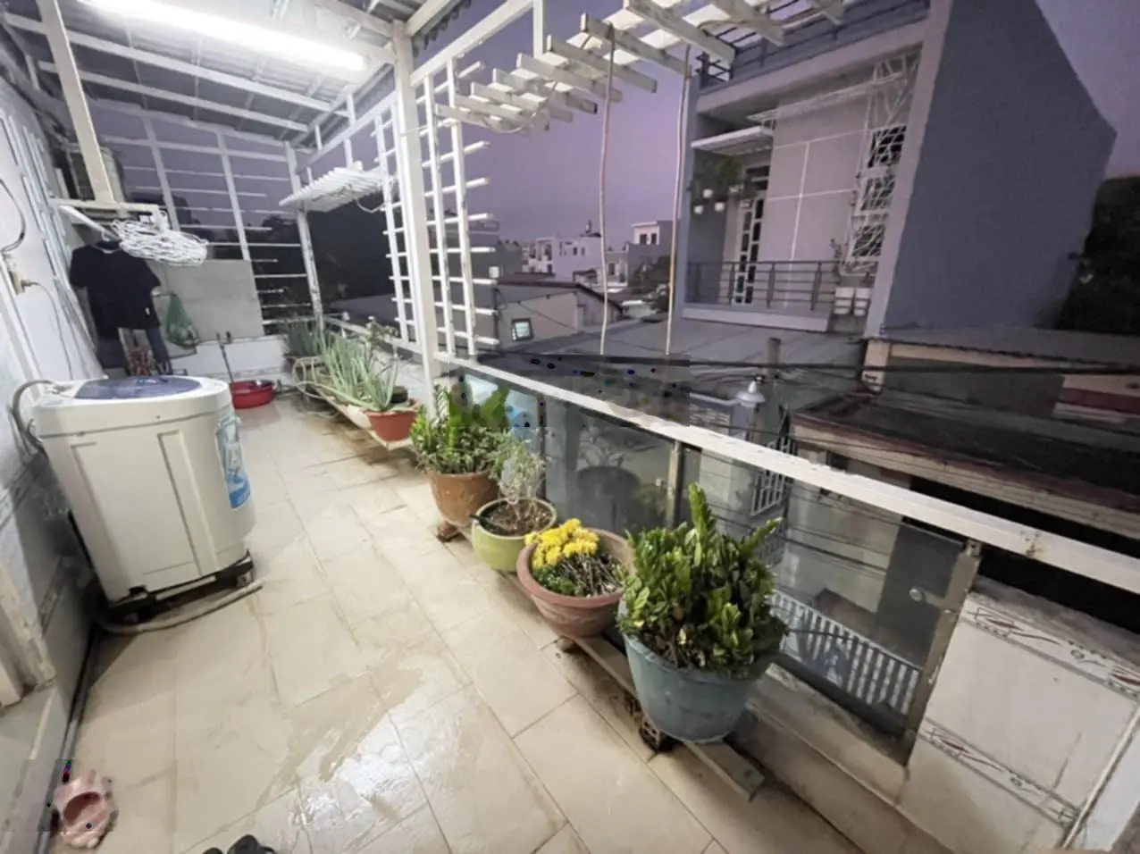 Vừa ở vừa cho thuê tăng nhơn phú b - hxh- 1 căn ra mặt tiền -112m2 ngang khủng 14m - chỉ nhỉnh 5 tỷ