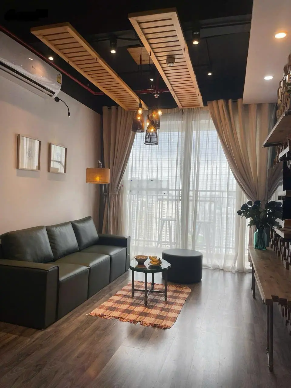 Bán căn hộ tầng cao tòa A2, 79m2, 2 ngủ đã cải tạo rất đẹp tại Vinhomes Gardenia. LH: 0398 195 ***