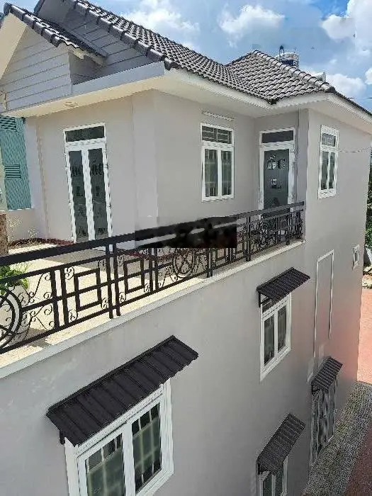 Bán 2 căn mặt tiền đường Linh Trung - 930m2 Full Thổ - Ngang Khủng 14M - 12PN 12WC - 75 Tỷ TL