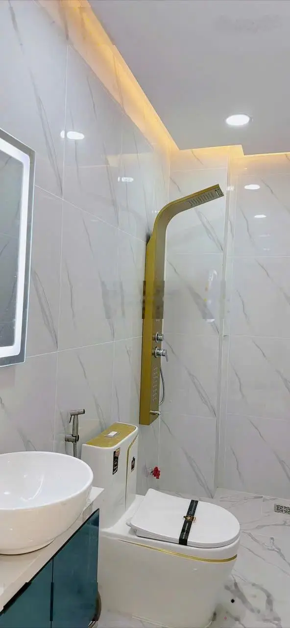 Bán nhà riêng tại Huỳnh Tấn Phát, 6,95 tỷ, 51m2, 4PN + 5WC, chính chủ