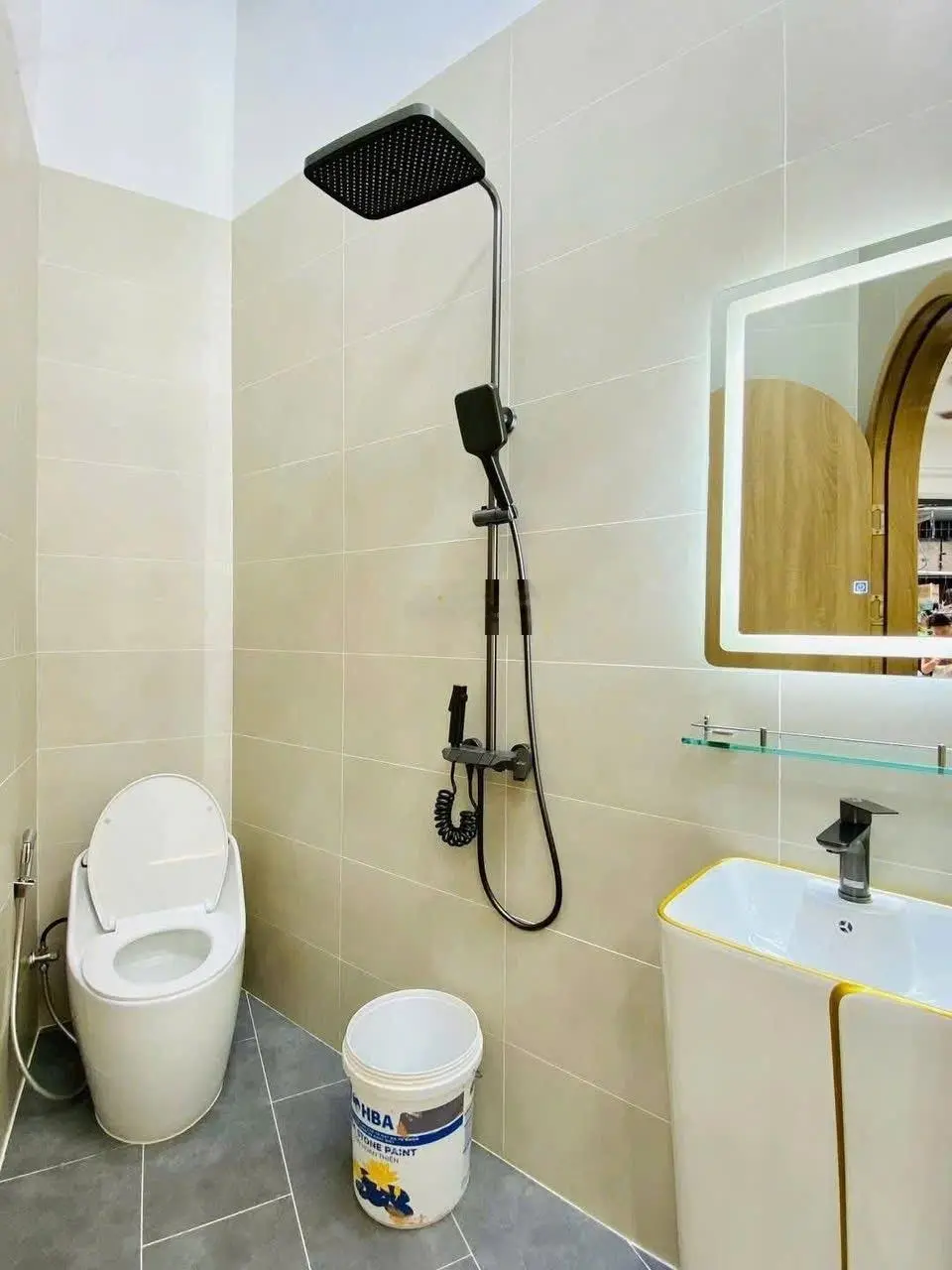 Cực phẩm siêu xinh 54m2, 3PN, 3WC đường Lê Thị Bạch Cát, phường 11, Quận 11 giá tốt 2,39 tỷ, SHR