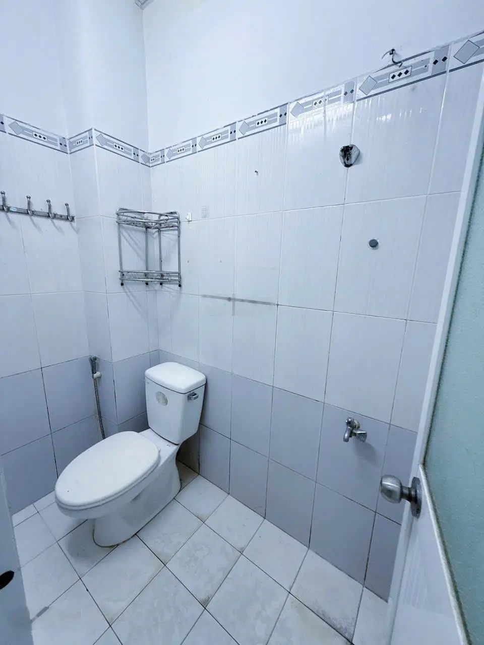 Hẻm 11 Đỗ Thừa Luông, phường Tân Quý, Tân Phú, 1 lầu đúc 4x8m, giá 3.75 tỷ TL