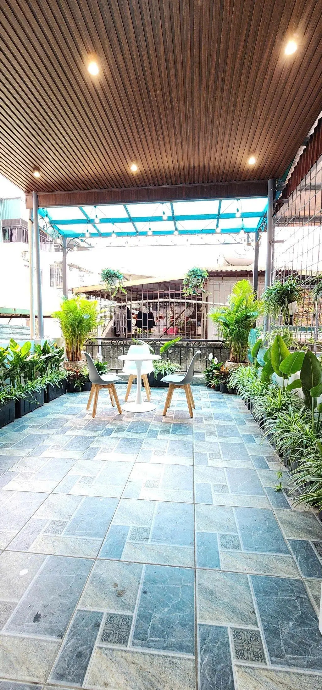 Siêu phẩm Hoàng Mai, 37m2, 4 tầng, ngõ 2m, 100m ô tô, full nội thất xịn sò - 7.8 tỷ