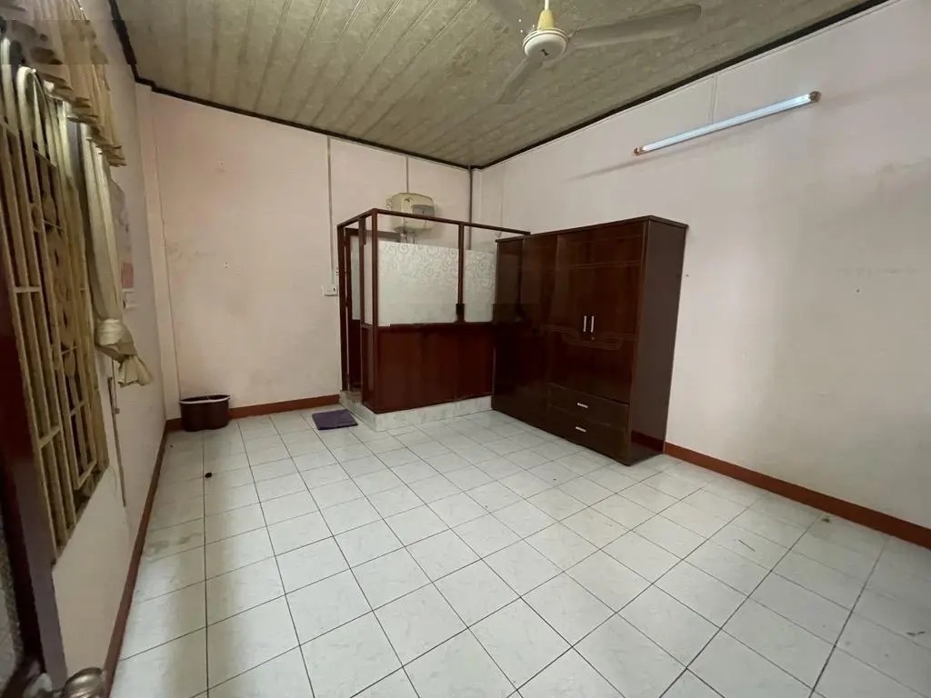 Nhà hẻm 129 Trương Công Định, 2 tầng 4.7x15m, 102m2 sàn, sổ hồng, 6 tỷ 450, khu Bàu Cát giàu có