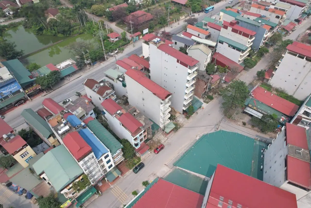 Bán nhanh nhà 3 tầng tại KĐT Bắc Hà, làn 2 quốc lộ 17, đối diện nhà hàng , chung cư mini giá bán