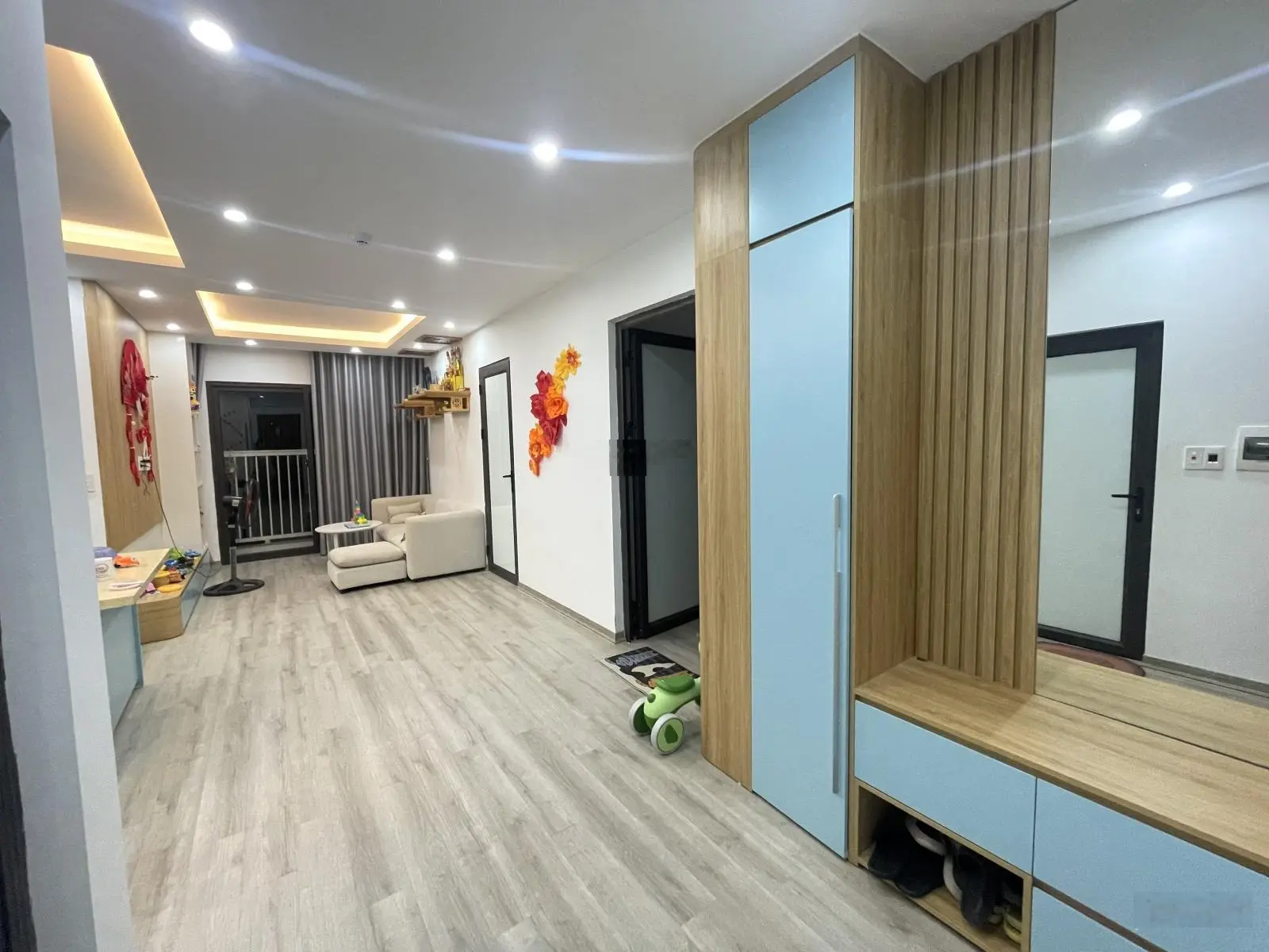 Căn góc 2pn - 2vs nội thất cơ bản