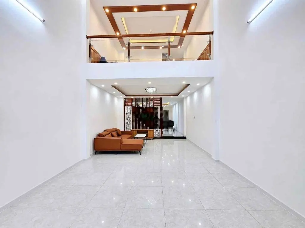 Bán Căn Nhà MT Phan Phu Tiên Gần Biển NTT