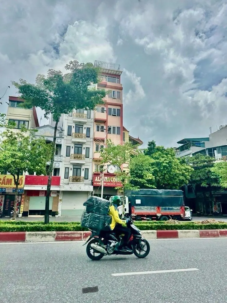 Mặt phố Cổ Linh 50m2 3 tầng 13,8 tỷ - kinh doanh đỉnh - xe tải tránh - ngay Aeon và Vĩnh Tuy