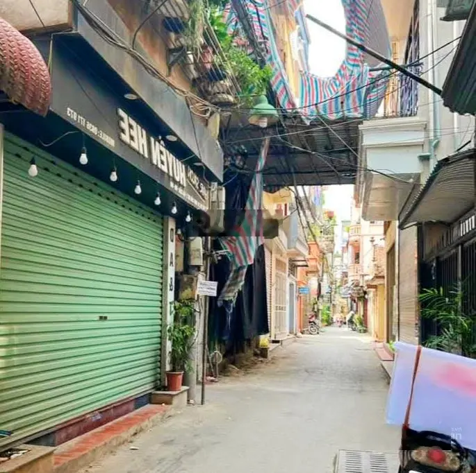 Siêu phẩm bán nhà 5 tầng 47m2. Mặt phố Cầu Đơ 3, lô góc thông ra Quang Trung với Lê Hồng Phong
