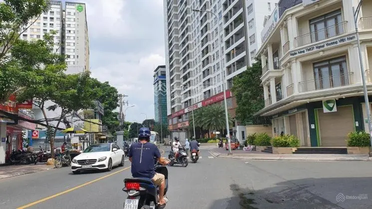 Nhà đẹp - Giá tốt! Góc 2 mặt tiền Phổ Quang(7x26m), hầm 5 tầng, HDT 110tr/tháng, giá chỉ có 26,5tỷ