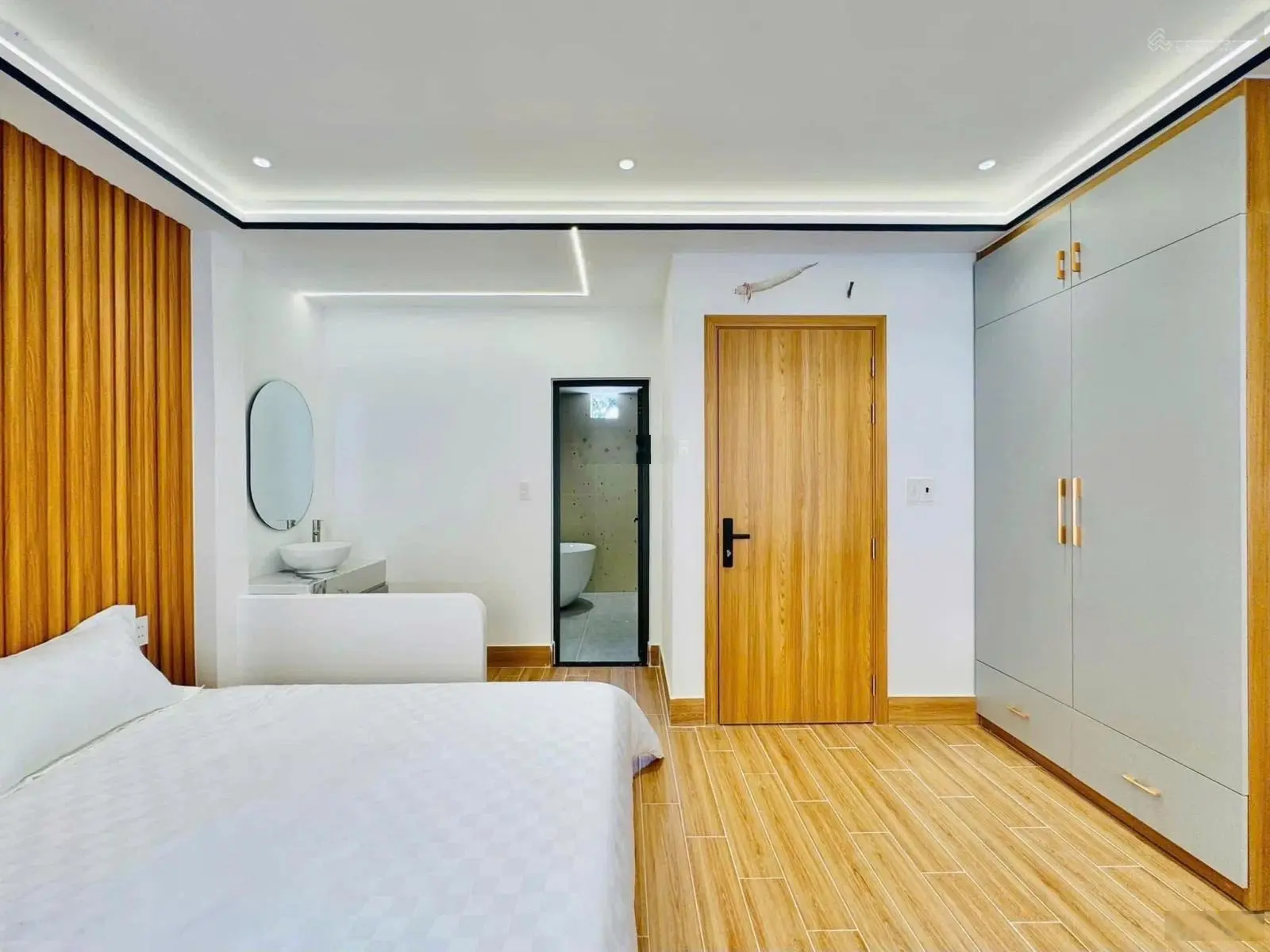 Trình làng căn hàng hiếm ngay Xô Viết Nghệ Tĩnh P.25 Bình Thạnh DT 55m2 giá 2 tỷ 100